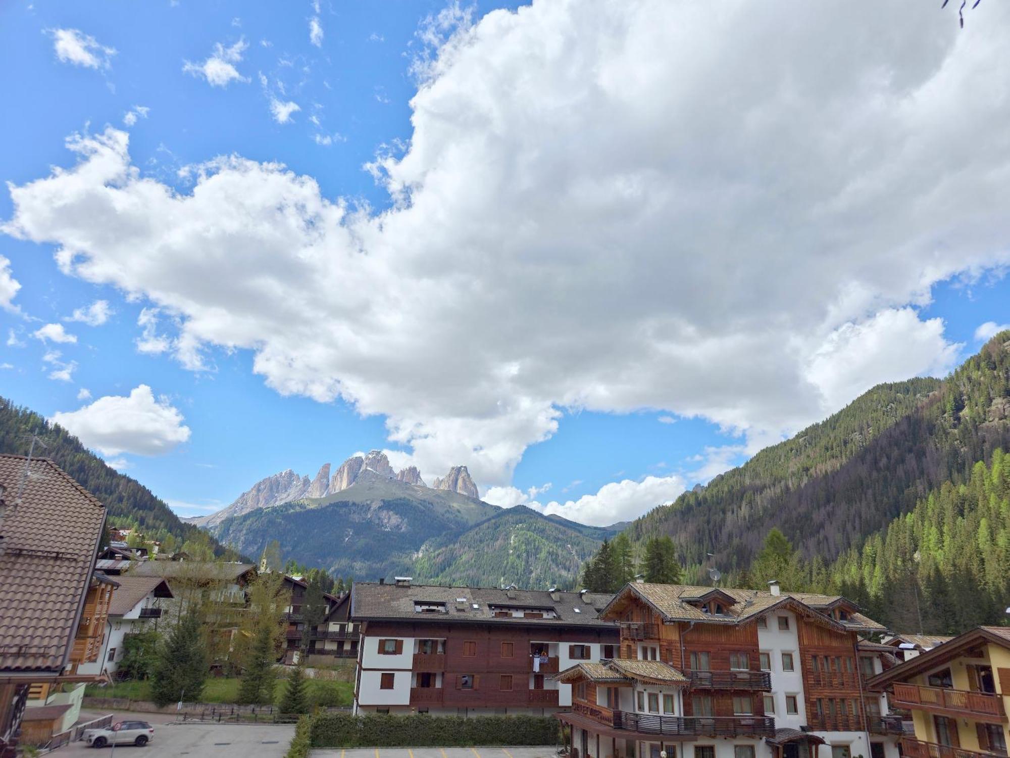 Residence Villa Flora By Ama Val Di Fassa Канацеї Екстер'єр фото